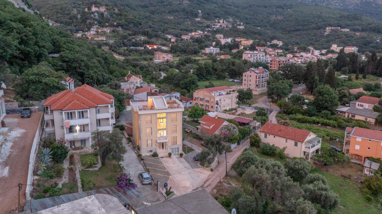 Apartments Bonazza Petrovac المظهر الخارجي الصورة